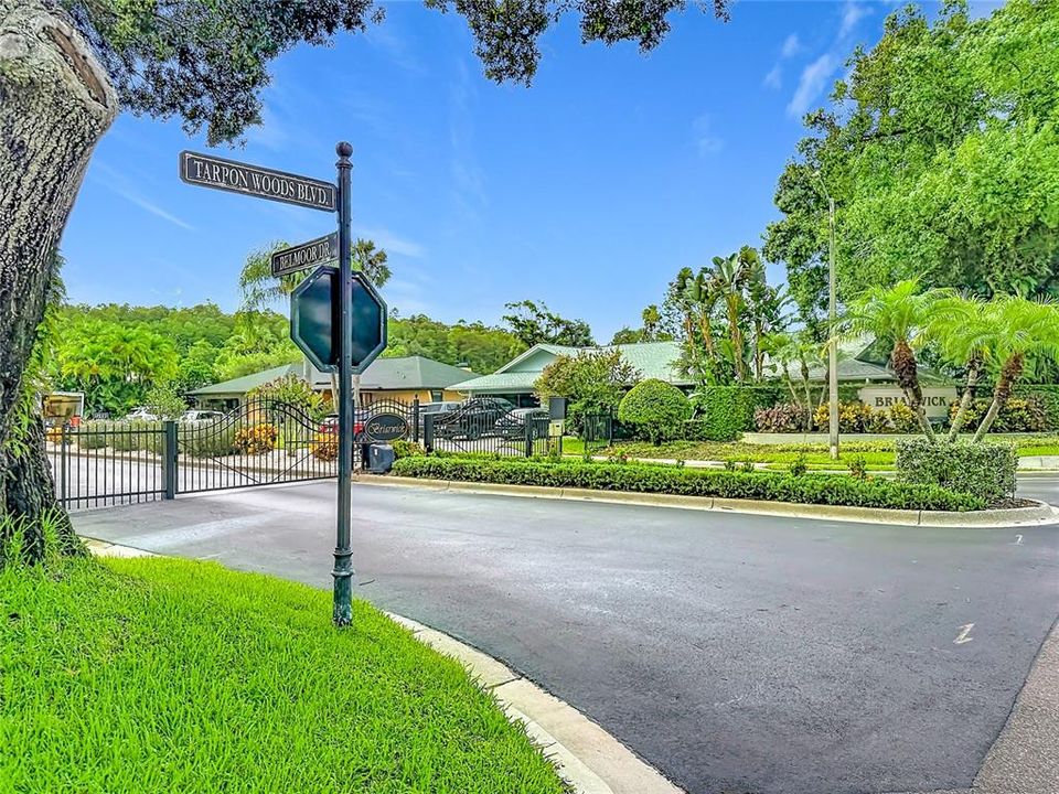 For Sale: $649,900 (4 beds, 3 baths, 2177 Square Feet)