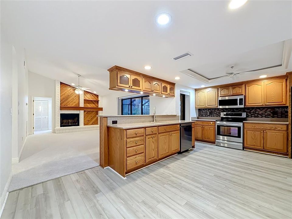 For Sale: $649,900 (4 beds, 3 baths, 2177 Square Feet)