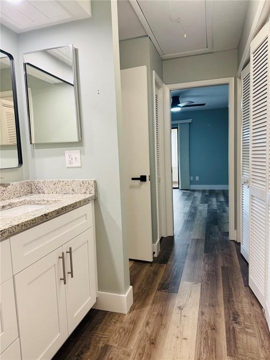 Active With Contract: $2,195 (2 beds, 2 baths, 1250 Square Feet)