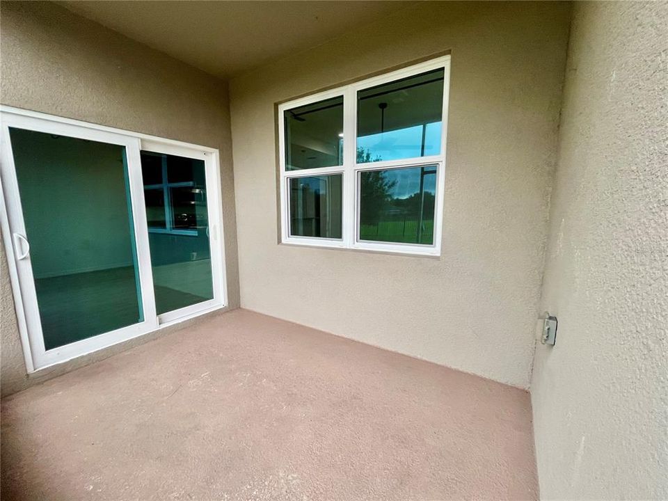 En Venta: $325,000 (3 camas, 2 baños, 1691 Pies cuadrados)