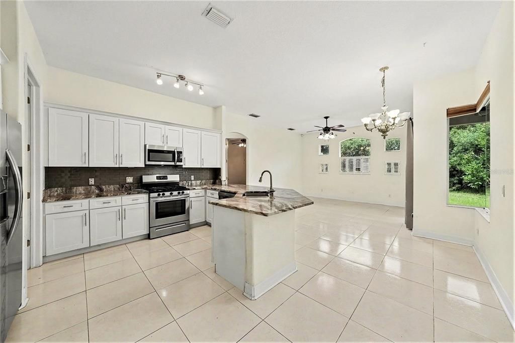 For Sale: $615,000 (4 beds, 2 baths, 2139 Square Feet)