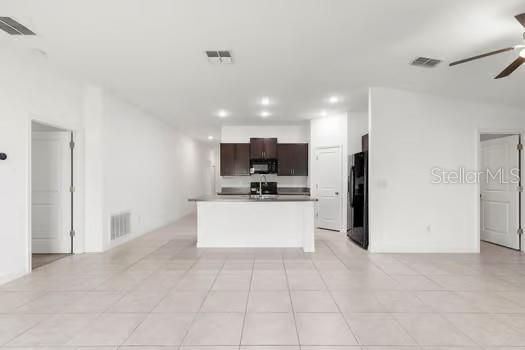 Active With Contract: $305,000 (3 beds, 2 baths, 1540 Square Feet)