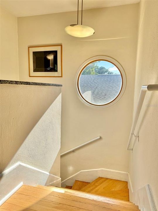 For Rent: $4,900 (3 beds, 3 baths, 2177 Square Feet)