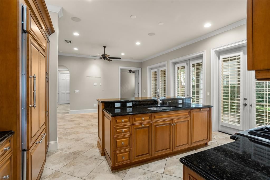 For Rent: $6,300 (3 beds, 3 baths, 2434 Square Feet)