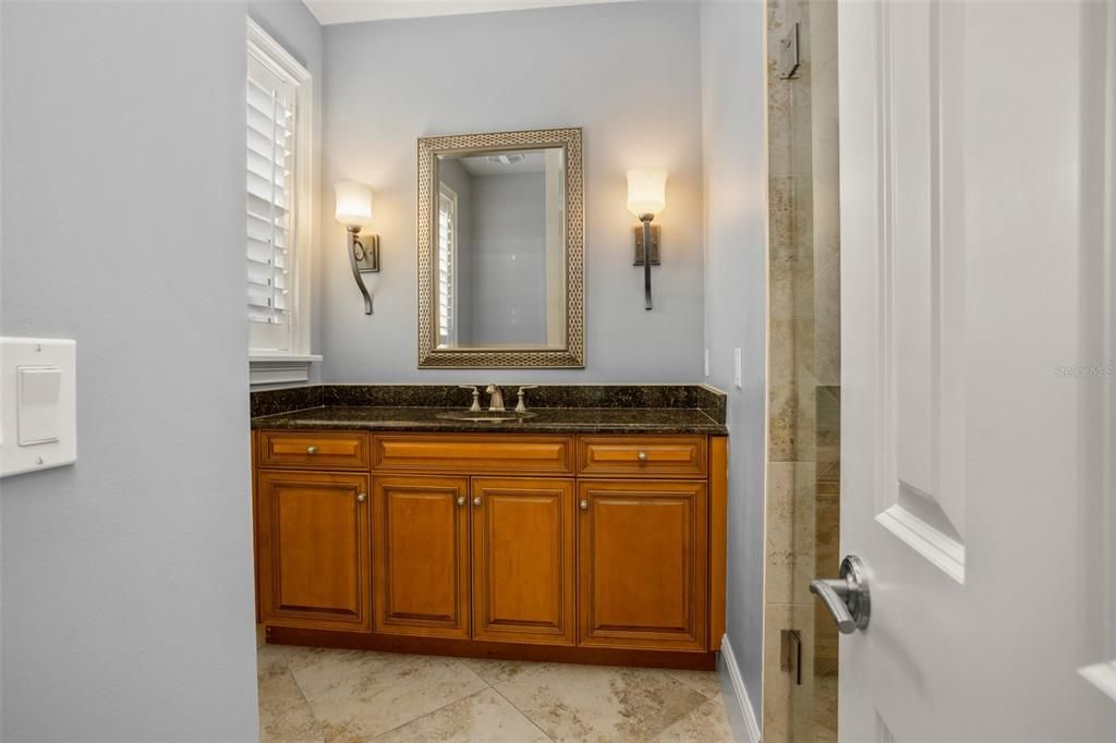For Rent: $6,300 (3 beds, 3 baths, 2434 Square Feet)