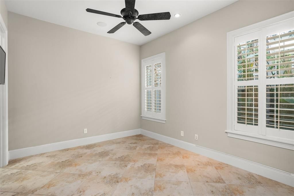 For Rent: $6,300 (3 beds, 3 baths, 2434 Square Feet)