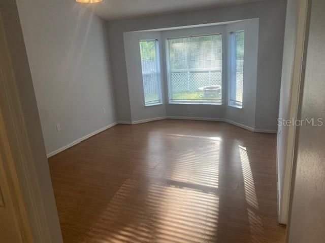 En Renta: $2,300 (4 camas, 2 baños, 1698 Pies cuadrados)