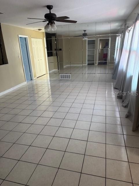 For Rent: $2,650 (4 beds, 2 baths, 1432 Square Feet)