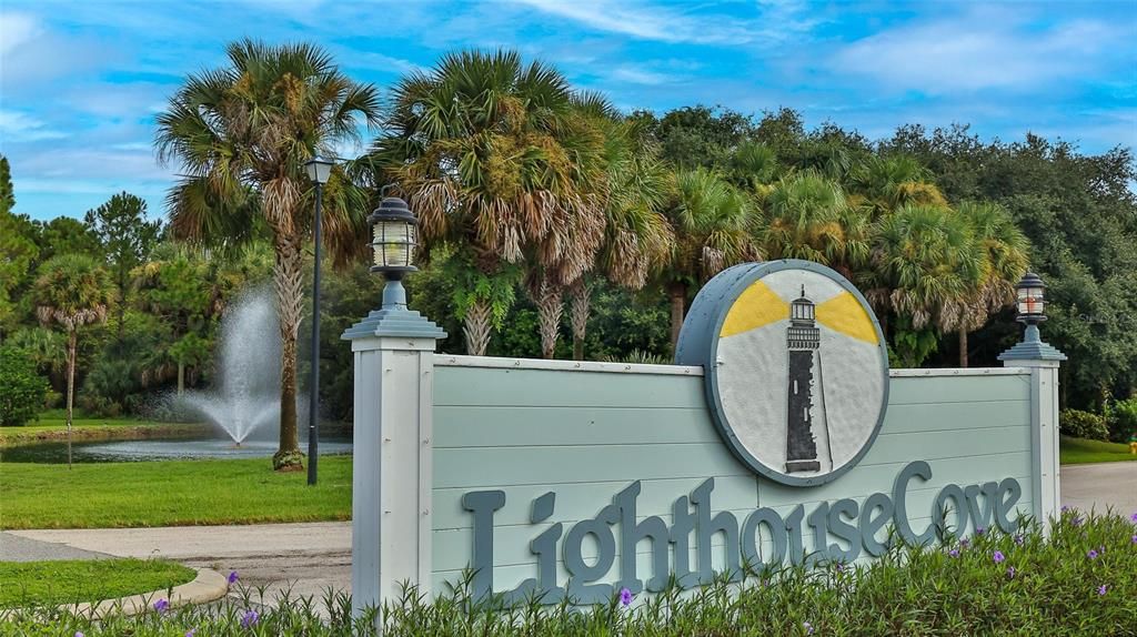 For Sale: $475,000 (2 beds, 1 baths, 1176 Square Feet)