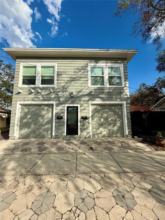 Active With Contract: $1,750 (1 beds, 1 baths, 532 Square Feet)