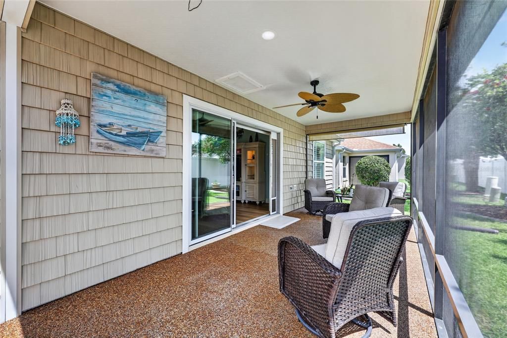 Active With Contract: $449,000 (3 beds, 2 baths, 1576 Square Feet)