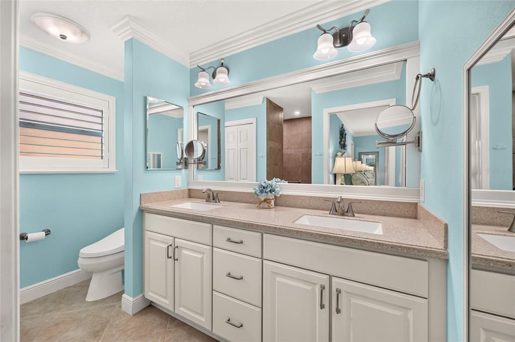 Active With Contract: $449,000 (3 beds, 2 baths, 1576 Square Feet)