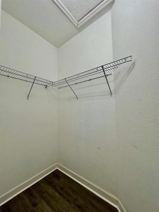 For Rent: $2,600 (4 beds, 3 baths, 1861 Square Feet)
