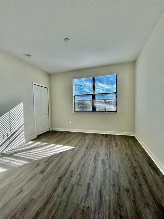 For Rent: $2,600 (4 beds, 3 baths, 1861 Square Feet)