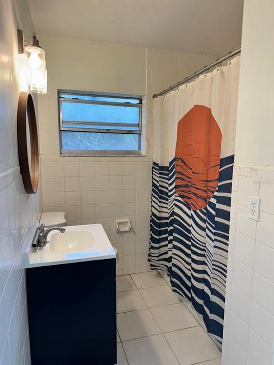 Active With Contract: $274,900 (3 beds, 1 baths, 1457 Square Feet)