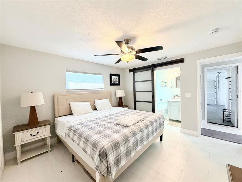For Rent: $4,350 (3 beds, 2 baths, 1930 Square Feet)