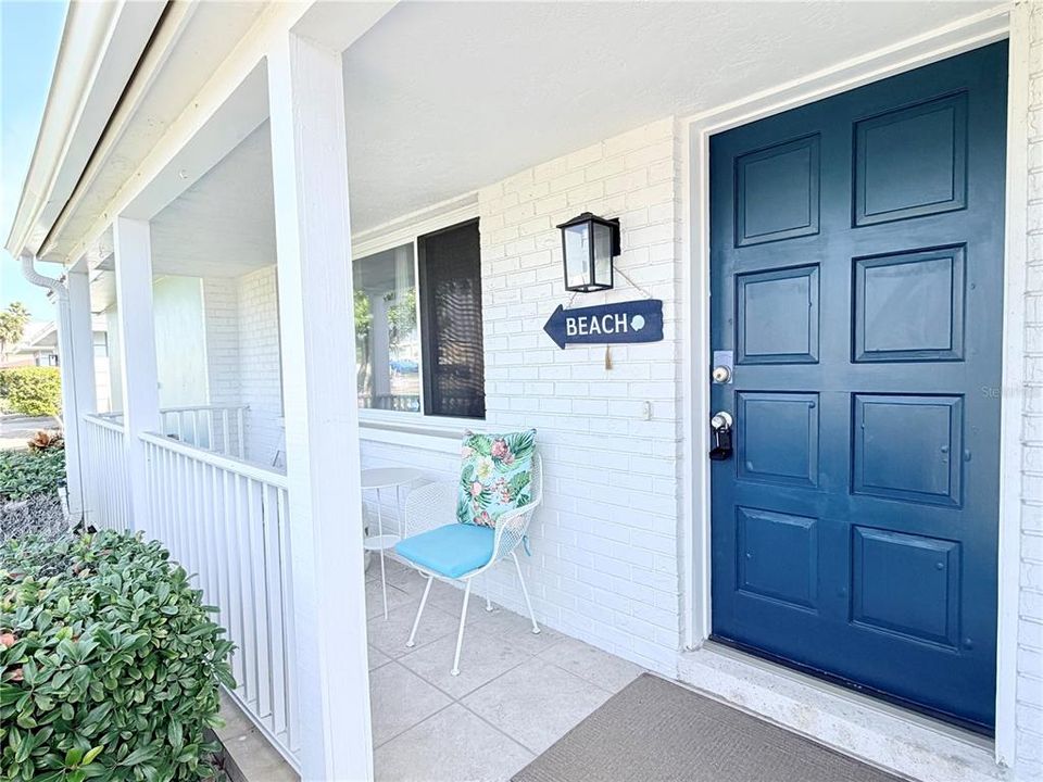 For Rent: $4,350 (3 beds, 2 baths, 1930 Square Feet)