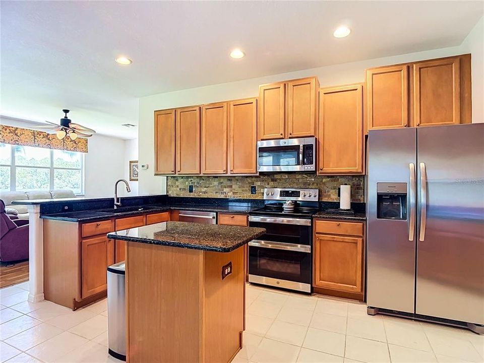 En Venta: $509,000 (2 camas, 2 baños, 2088 Pies cuadrados)