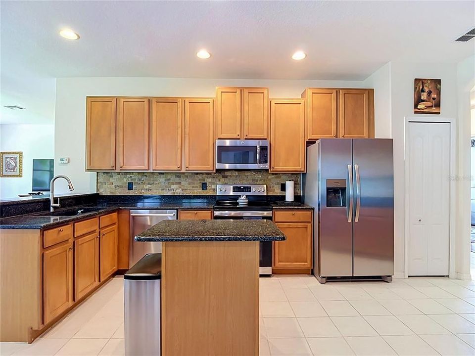 En Venta: $509,000 (2 camas, 2 baños, 2088 Pies cuadrados)