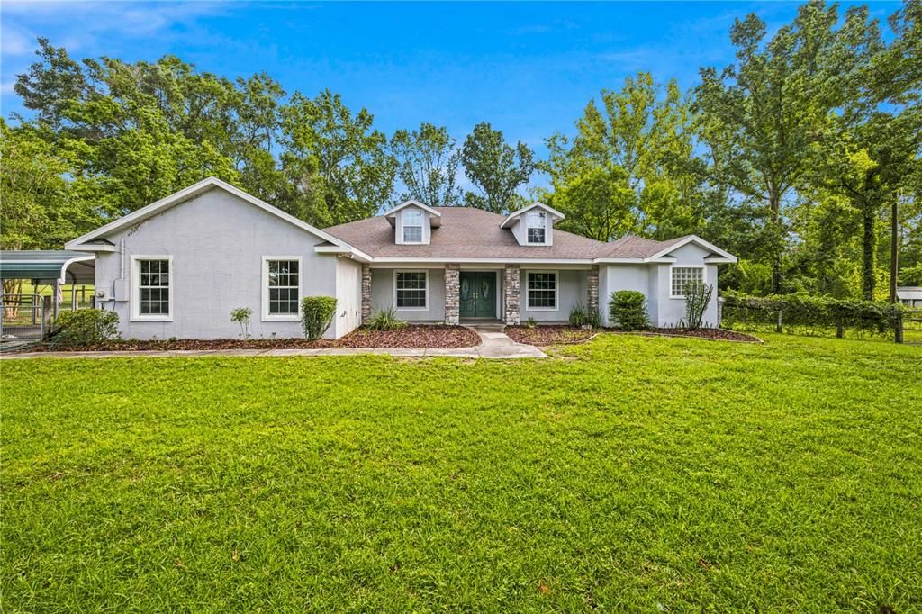 For Sale: $776,000 (3 beds, 3 baths, 2805 Square Feet)