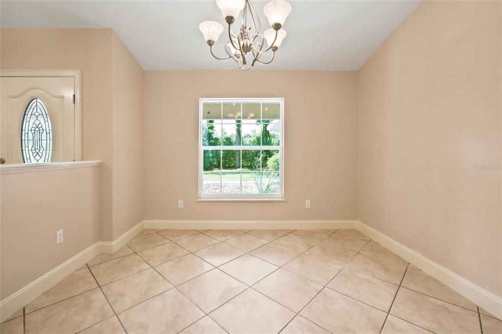 For Sale: $776,000 (3 beds, 3 baths, 2805 Square Feet)