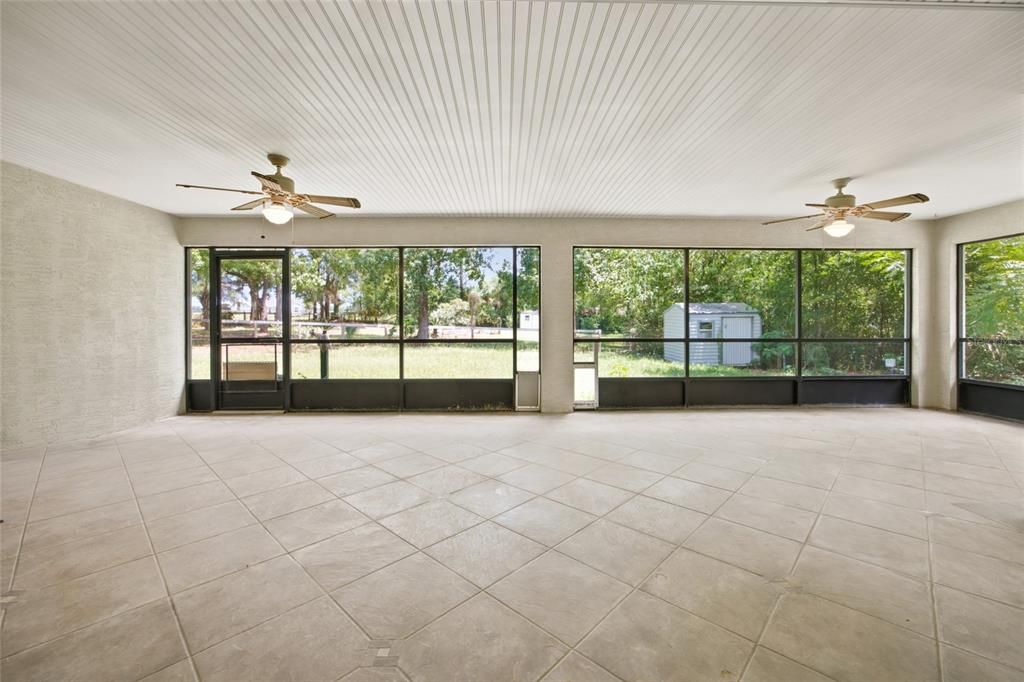For Sale: $776,000 (3 beds, 3 baths, 2805 Square Feet)