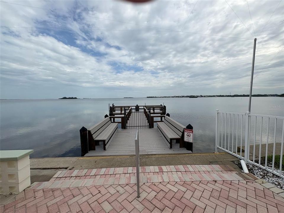 For Rent: $3,200 (2 beds, 2 baths, 1180 Square Feet)