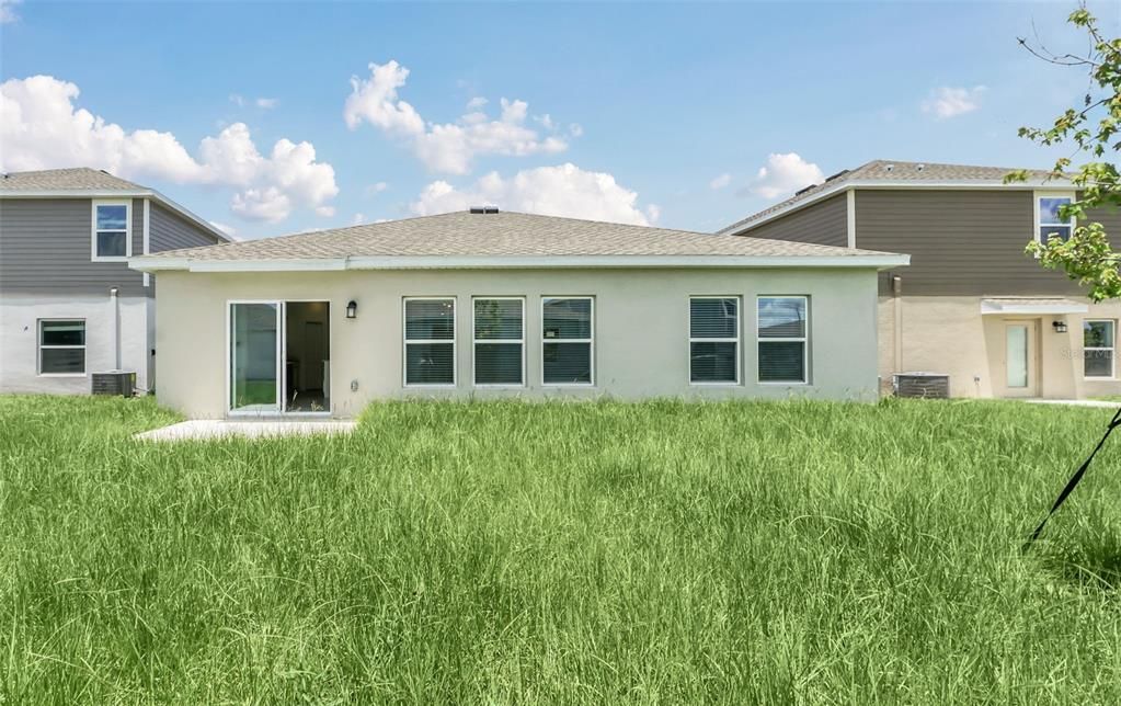 For Rent: $2,000 (4 beds, 2 baths, 1936 Square Feet)