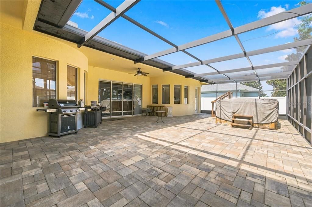For Sale: $450,000 (4 beds, 3 baths, 2769 Square Feet)