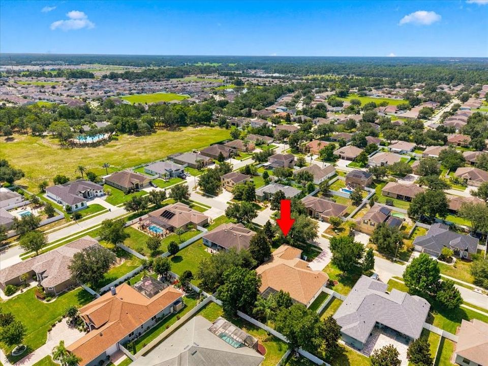 For Sale: $450,000 (4 beds, 3 baths, 2769 Square Feet)