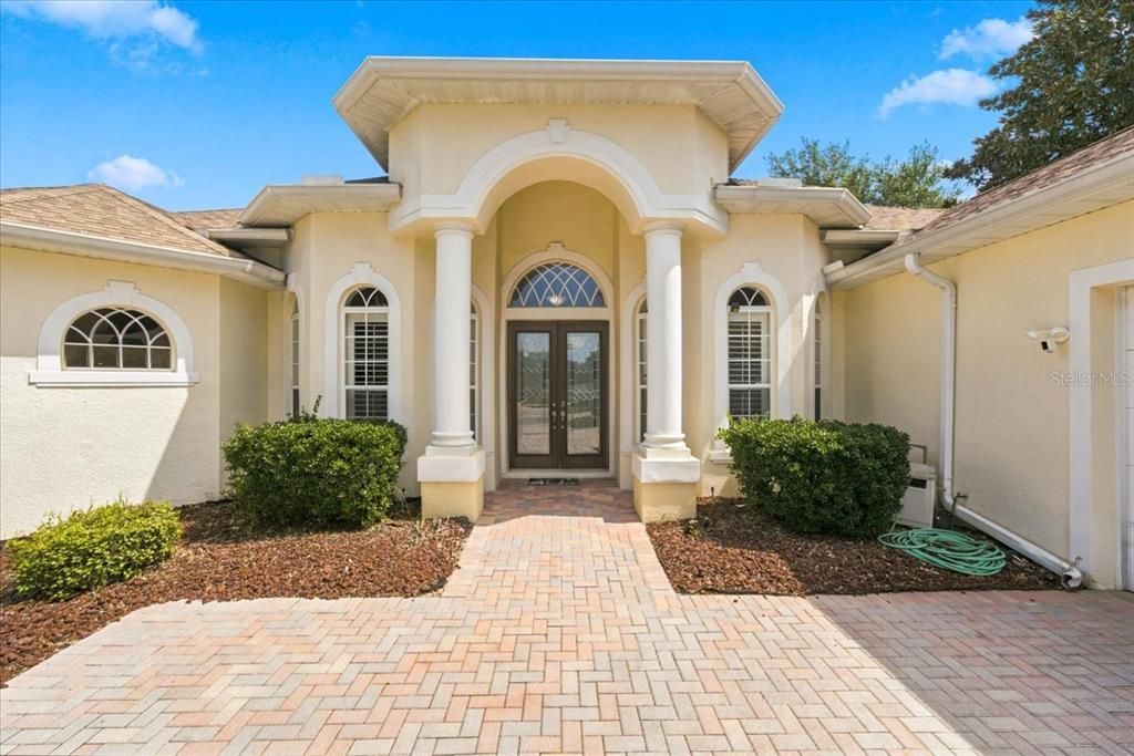 For Sale: $450,000 (4 beds, 3 baths, 2769 Square Feet)