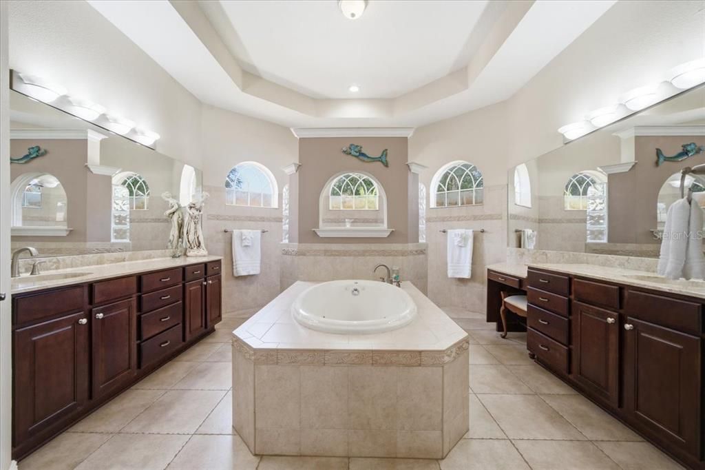 For Sale: $450,000 (4 beds, 3 baths, 2769 Square Feet)
