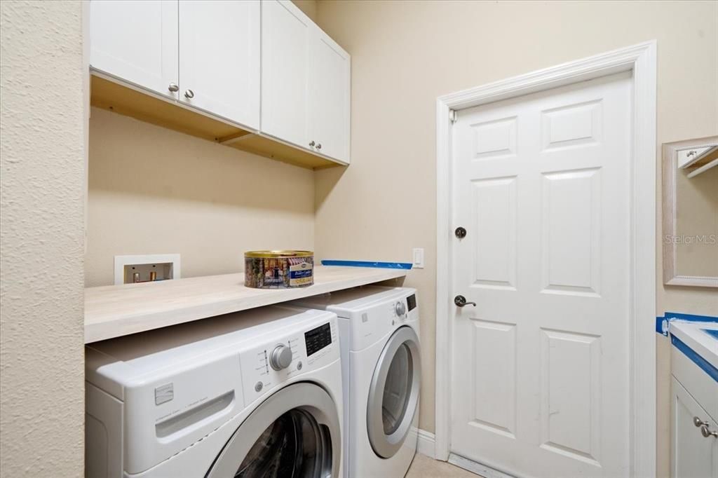For Sale: $450,000 (4 beds, 3 baths, 2769 Square Feet)