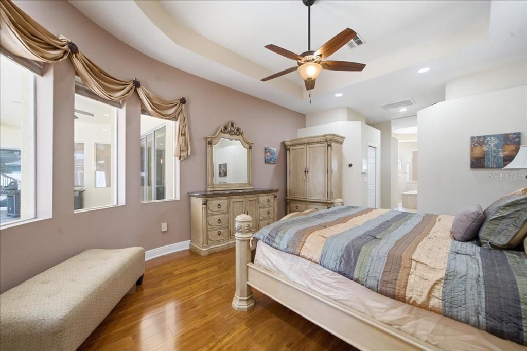 For Sale: $450,000 (4 beds, 3 baths, 2769 Square Feet)