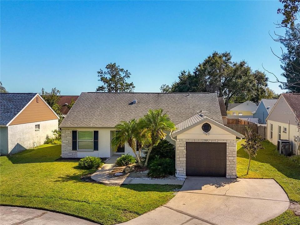 For Sale: $365,000 (3 beds, 2 baths, 1410 Square Feet)