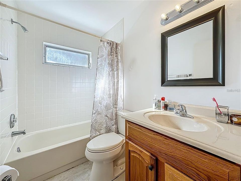 For Sale: $365,000 (3 beds, 2 baths, 1410 Square Feet)