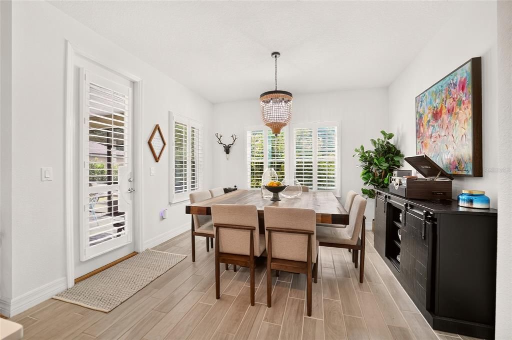 For Sale: $499,000 (4 beds, 2 baths, 2292 Square Feet)