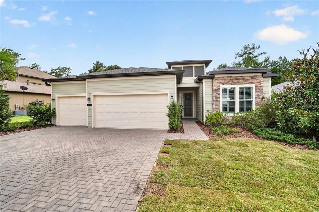 For Sale: $499,000 (4 beds, 2 baths, 2292 Square Feet)
