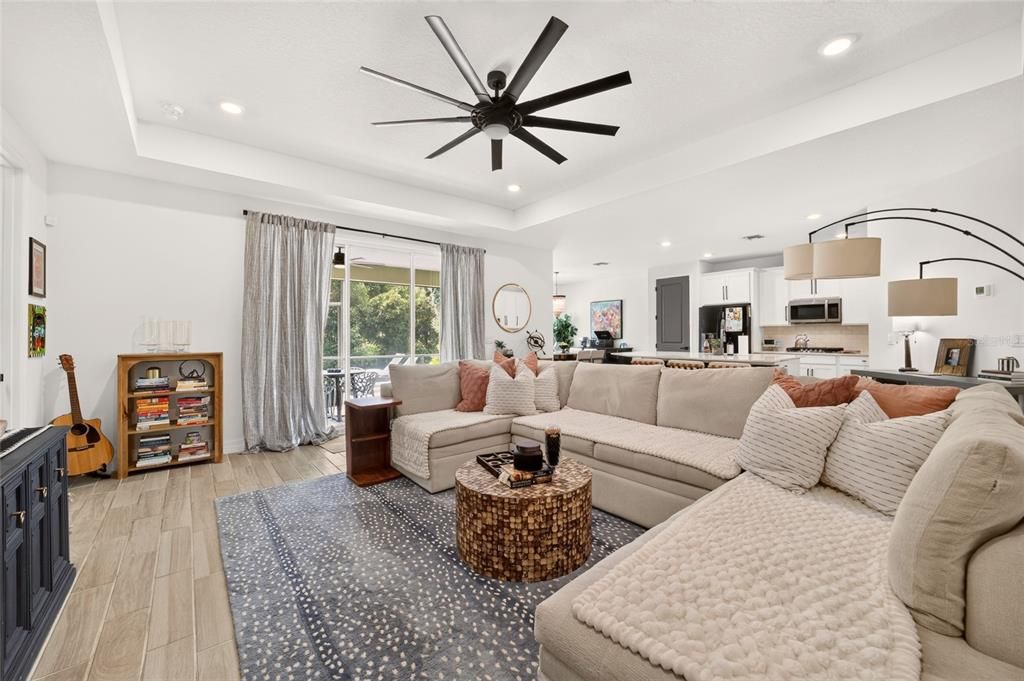 For Sale: $499,000 (4 beds, 2 baths, 2292 Square Feet)