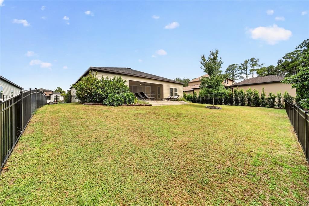 For Sale: $499,000 (4 beds, 2 baths, 2292 Square Feet)