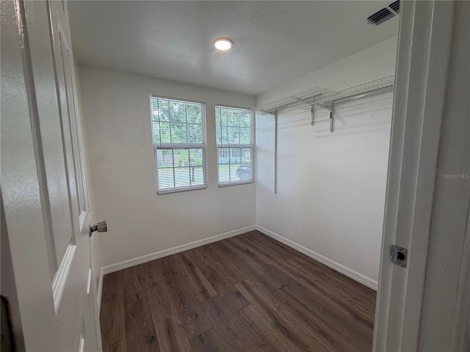 En Venta: $255,000 (2 camas, 2 baños, 824 Pies cuadrados)