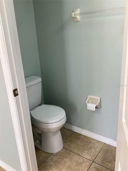 For Rent: $2,400 (3 beds, 2 baths, 1450 Square Feet)