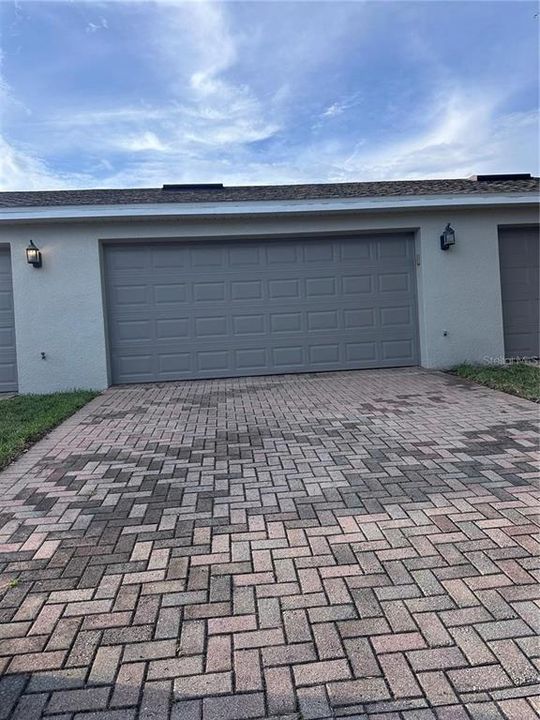 For Rent: $2,400 (3 beds, 2 baths, 1450 Square Feet)