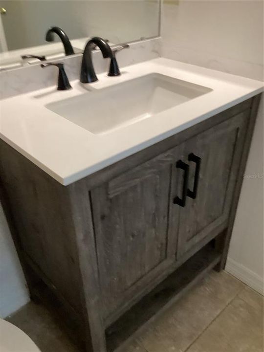 For Rent: $2,400 (3 beds, 2 baths, 1450 Square Feet)