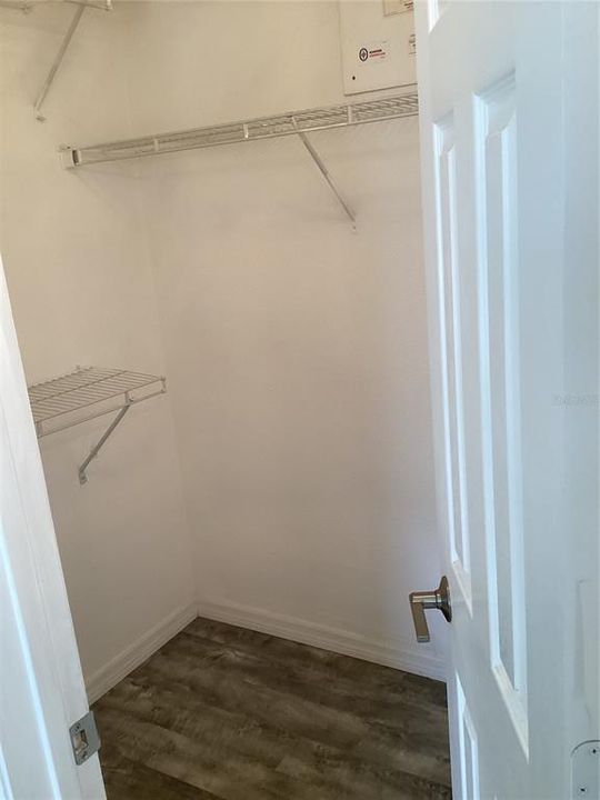 For Rent: $2,400 (3 beds, 2 baths, 1450 Square Feet)