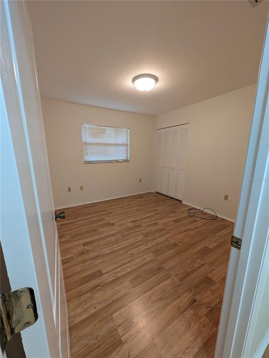 For Rent: $2,400 (3 beds, 2 baths, 1274 Square Feet)
