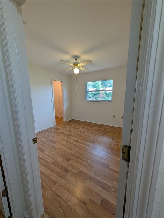 For Rent: $2,400 (3 beds, 2 baths, 1274 Square Feet)