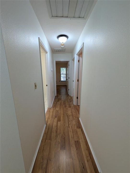 For Rent: $2,400 (3 beds, 2 baths, 1274 Square Feet)