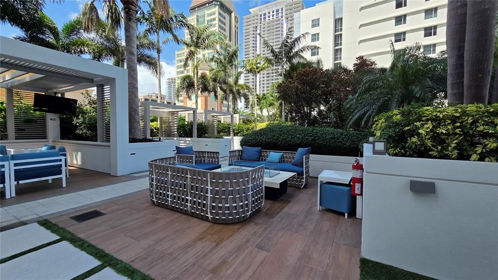 En Venta: $1,175,000 (2 camas, 2 baños, 1291 Pies cuadrados)