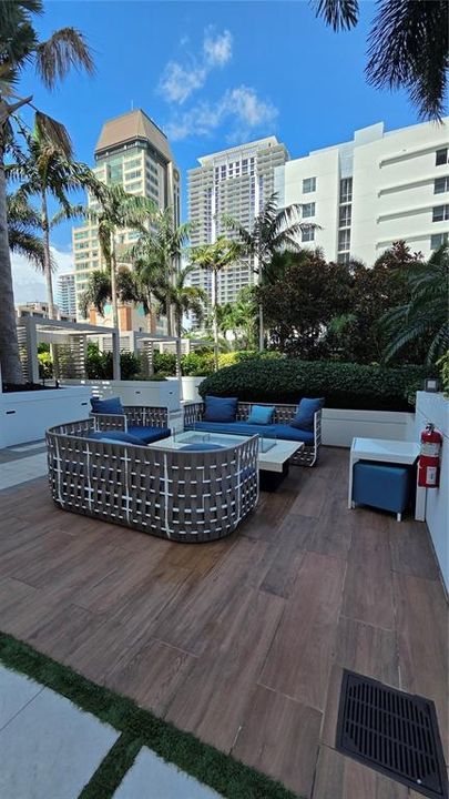 En Venta: $1,175,000 (2 camas, 2 baños, 1291 Pies cuadrados)